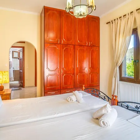 Captain Spiros Casa Bella Trio ガイオス